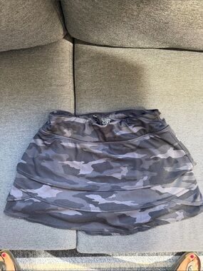 Girls athletic skirt